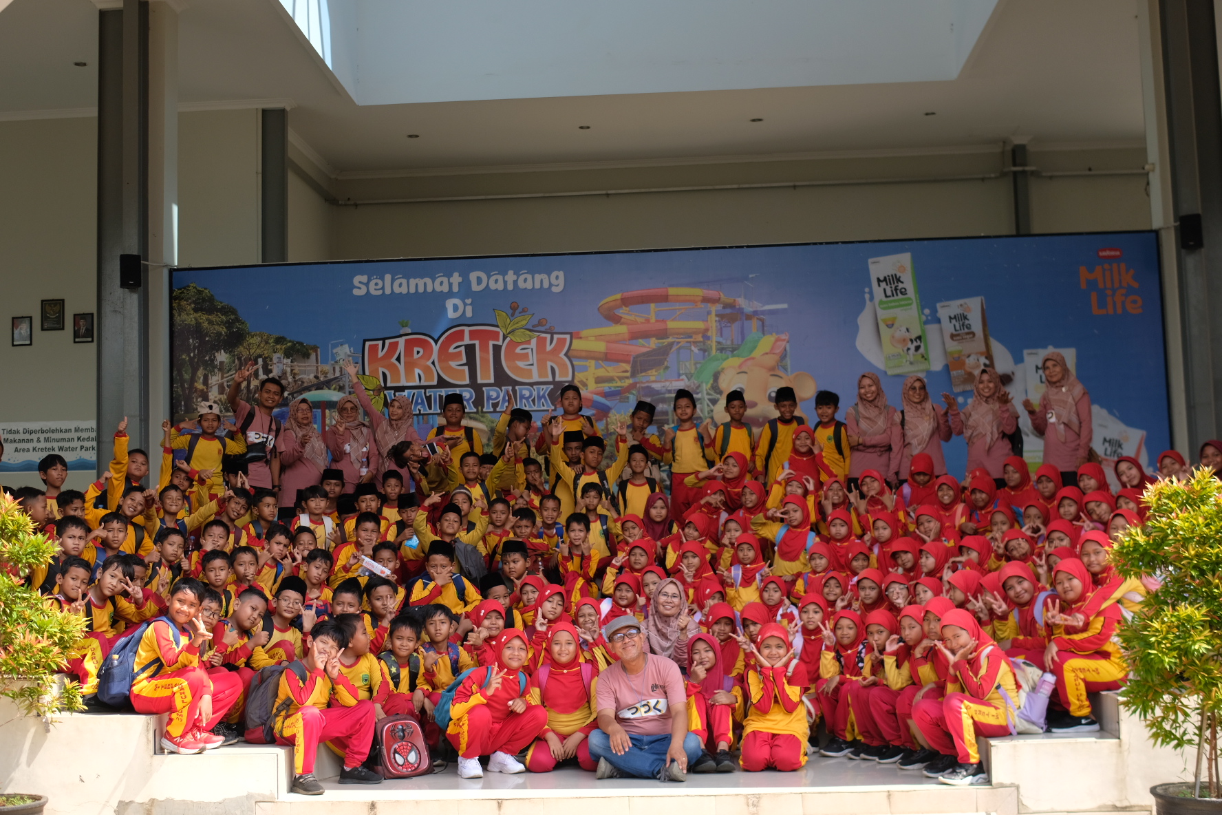 Kegiatan Outbond di Kretek Waterpark Kudus